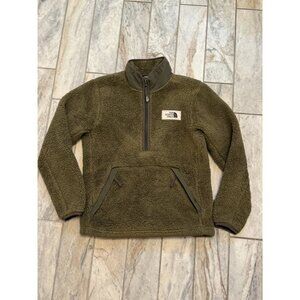 The North Face boys youth medium 10/12 green warm Sherpa pullover MSRP $90
